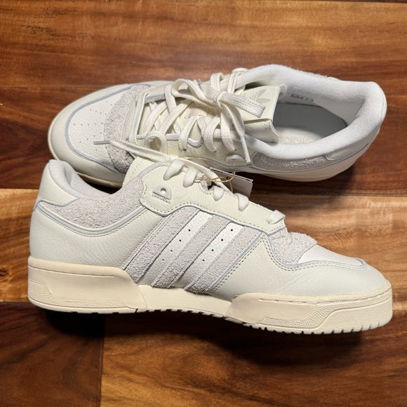 SOLD❗️- Adidas Rivalry 86 Low Off White/Orbit Grey IE7139 - Size 12.5 - Picture 5 of 16